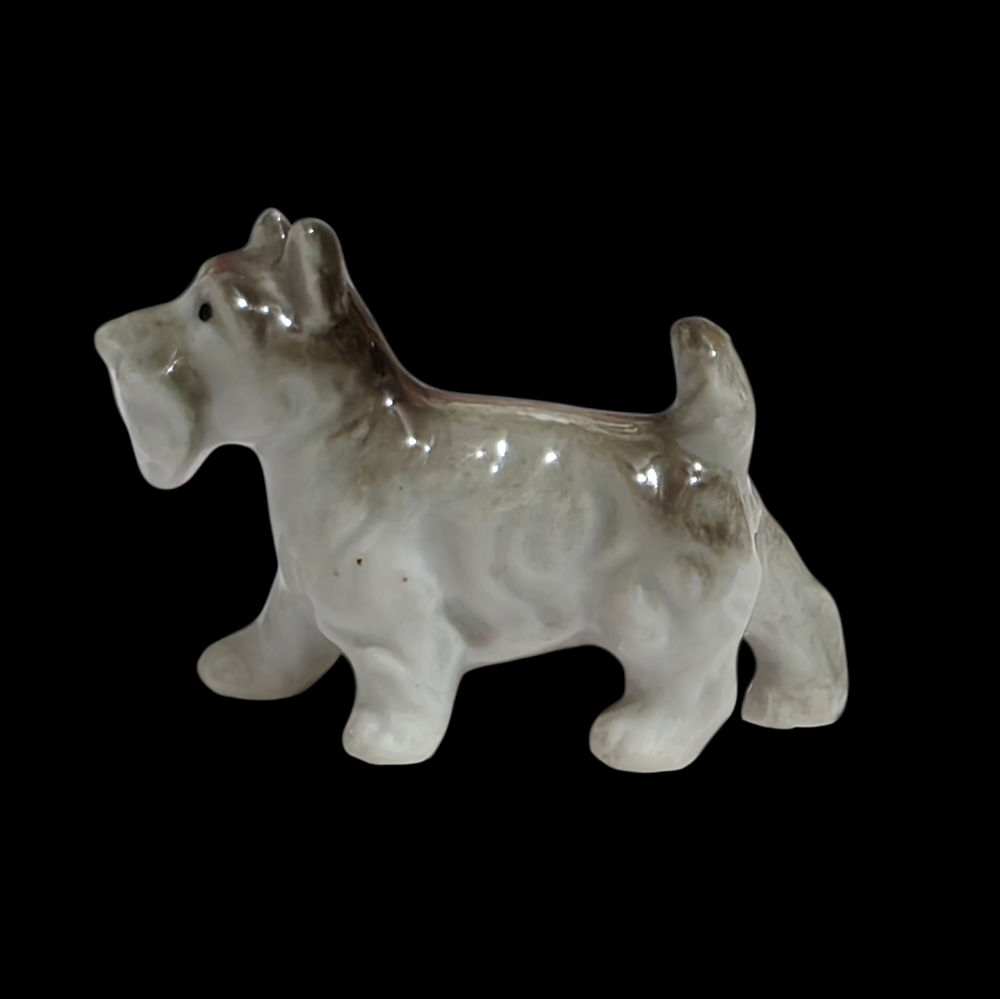 vintage porcelain dog miniatures 1930s To 1940s - Picture 6 of 12